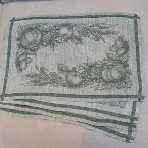 Williams Sonoma Green Linen Autumnal Harvest Fabric Placemats, Set of 4